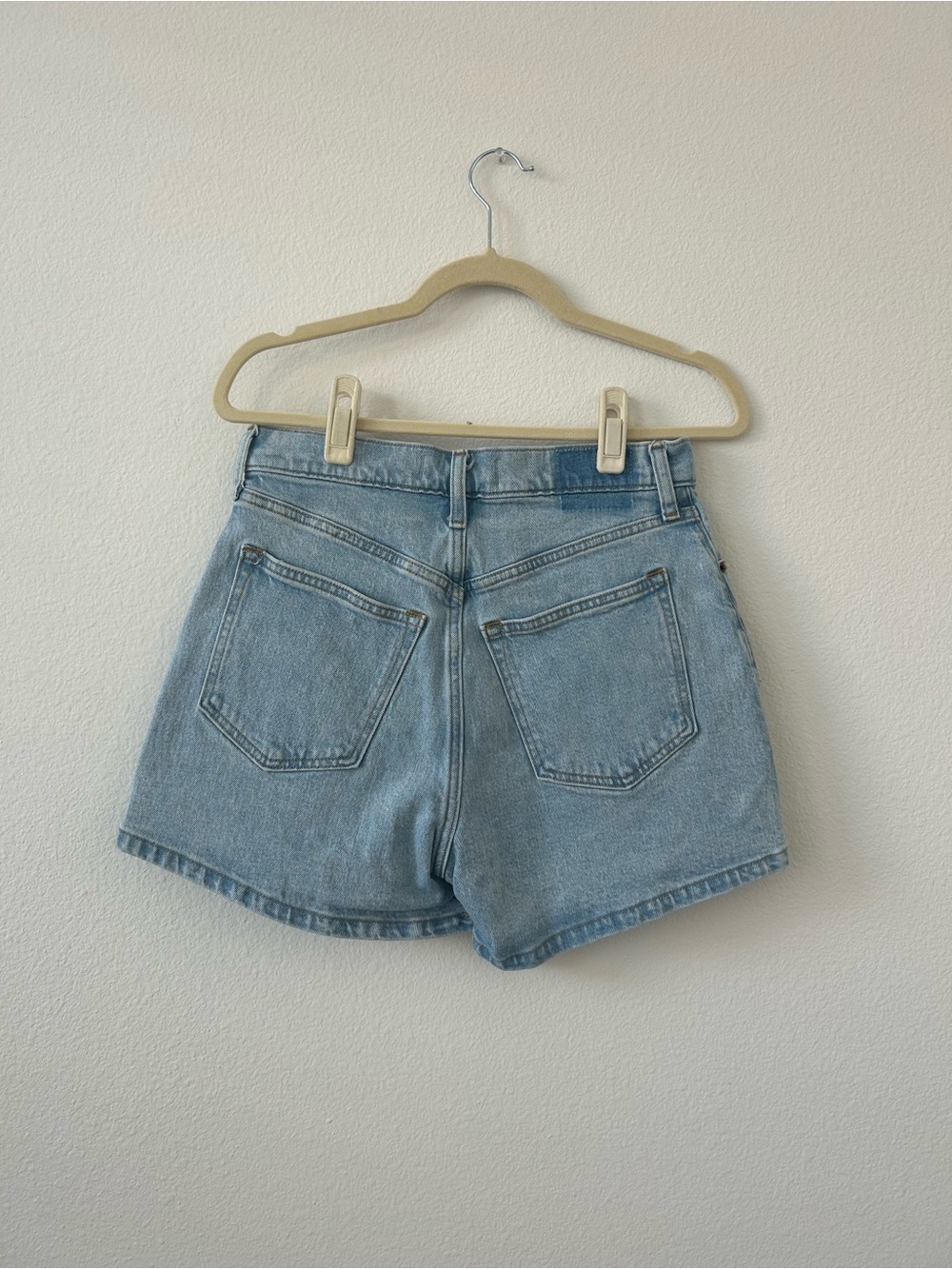 Curve Love 4" Mom Shorts - Picture 2 of 3